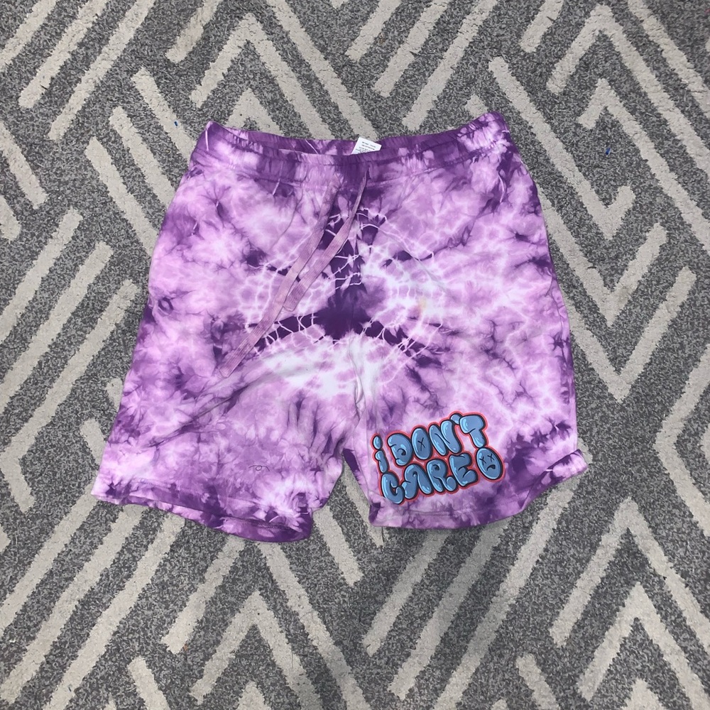 “I don’t care” purple shorts